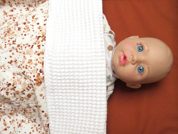 Poppenbed - donker - Afbeelding 5