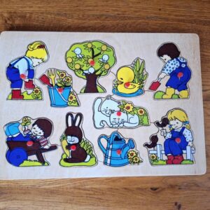 Tweedehands houten puzzel tuinieren