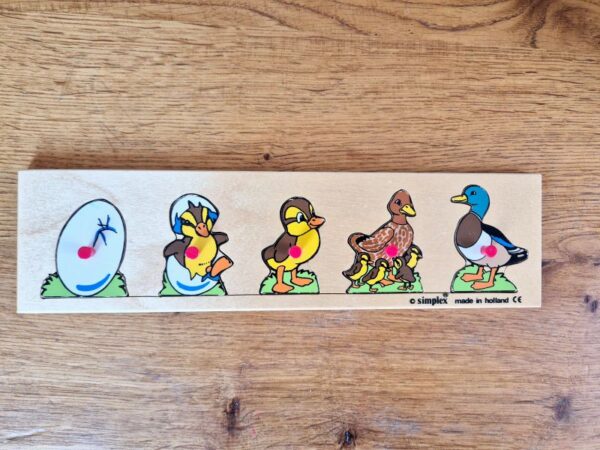 Tweedehands houten puzzel simplex van ei tot eend