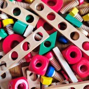 Houten constructiespeelgoed